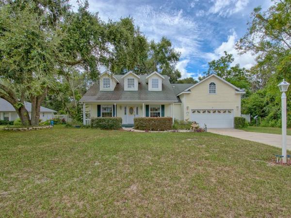 FRUITLAND PARK LANTANA