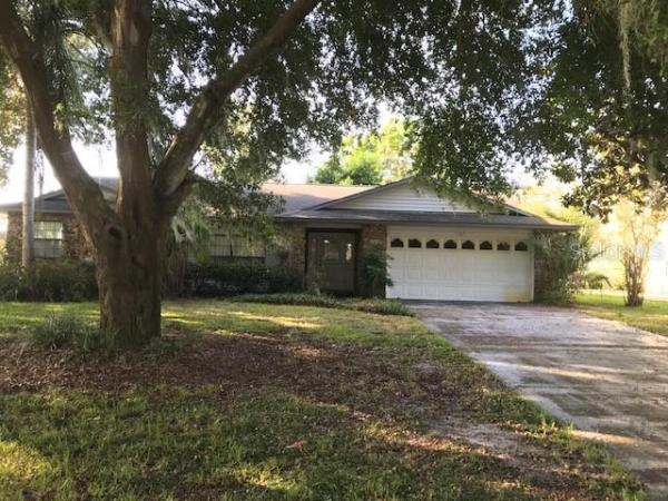 TAVARES SOUTH SHORES ON LAKE EUSTIS