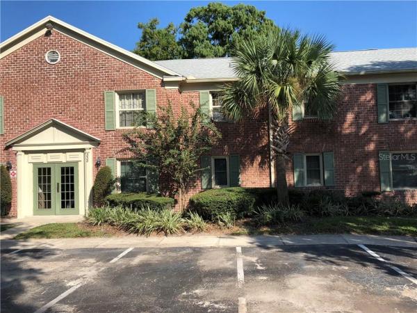 LAKE HOWELL ARMS CONDO