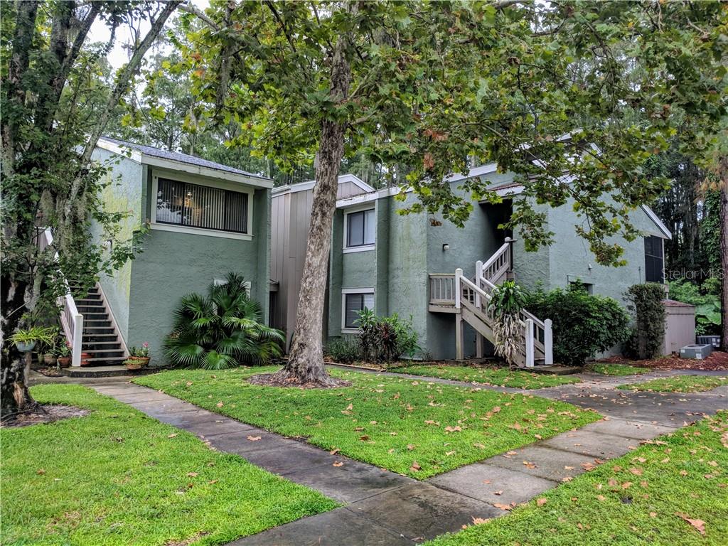 WINDHOVER CONDO - фото