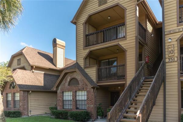 LAKEWOOD PARK A CONDO