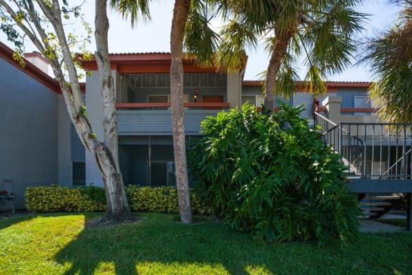 ITOPIA PRIVATE RESIDENCES CONDO