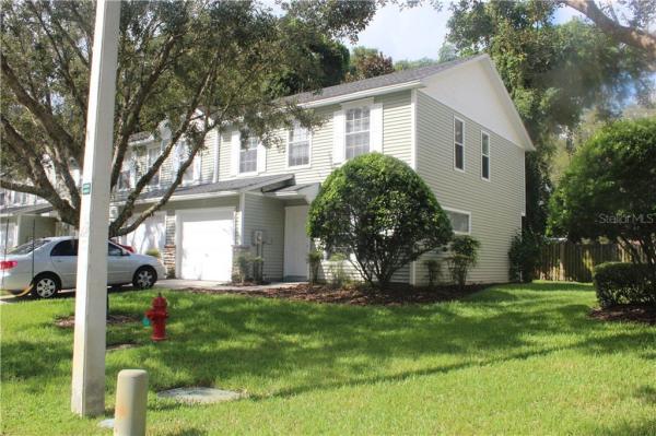 OAKWOOD TERRACE TWNHM PH 01