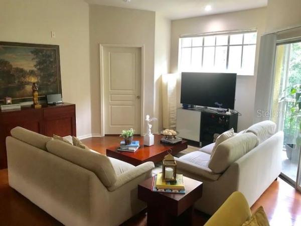 OXFORD PLACE AT TAMPA PALMS