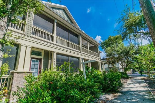 OLD NORTHEAST TWNHMS