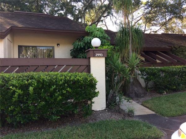 STRATHMORE GATE-EAST