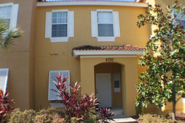 TERRA VERDE VILLAS PH 02