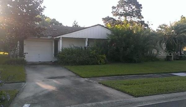 MONTPELIER VILLAGE PH 01