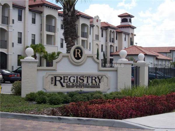 REGISTRY/MICHIGAN PARK CONDO