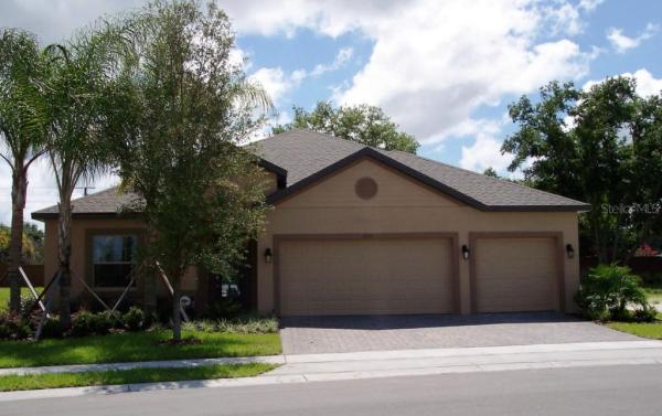 ESTATES @ PEARL LAKE