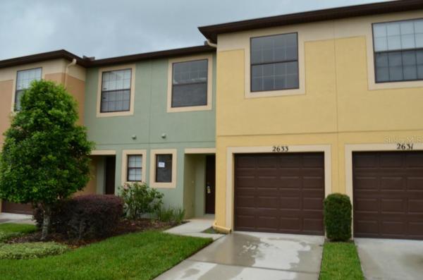 EDGEWATER AT LAKE BRANDON