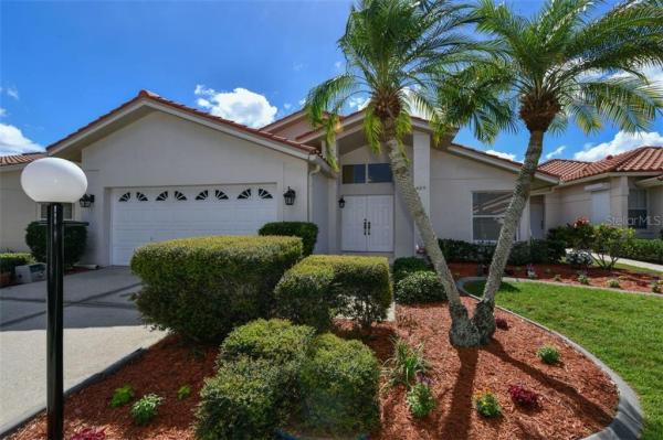 SEVILLE AT CENTER GATE