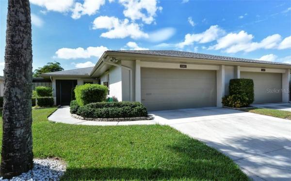 CENTER GATE VILLAGE 7