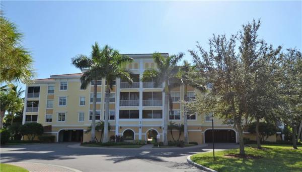 FOUNTAIN COURT BLDG 02