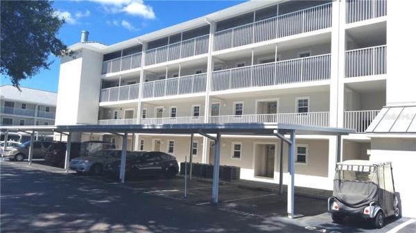 PARADISE LAKES CONDO