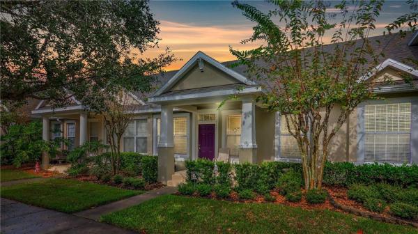 AVALON PARK VILLAGE 06