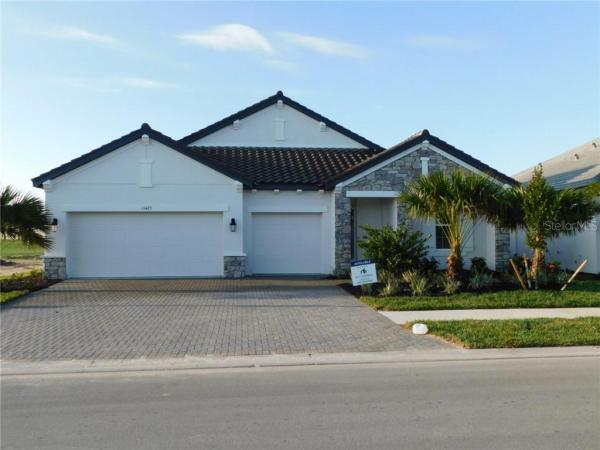 OASIS AT WEST VILLAGES