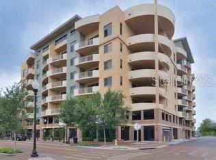 RESIDENCES OF FRANKLIN STREET