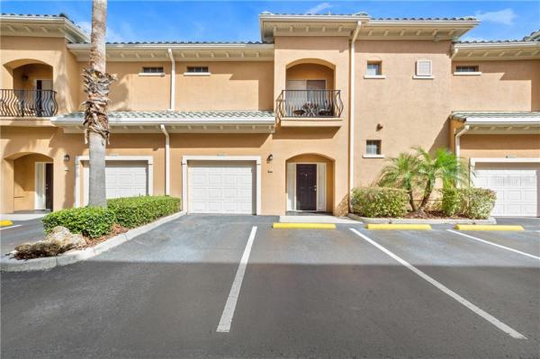 HARBOUR PLACE CITY HOMES A CONDO