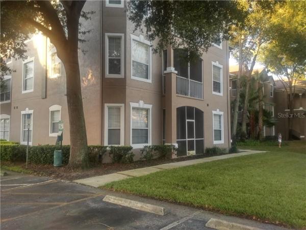 CRESTVIEW CONDO PH 01