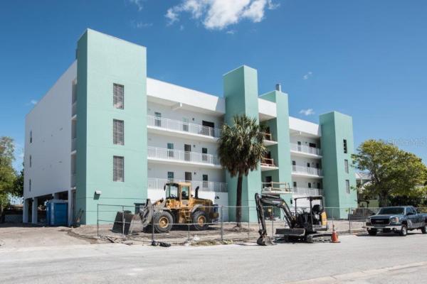 MADEIRA DEL MAR CONDOMINIUM