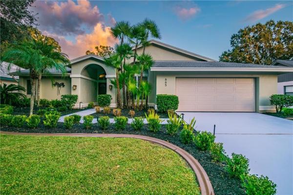 SHADOWLAKE VILLAGE AT WOODFIELD