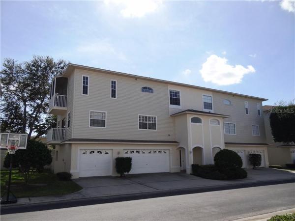 TOWNHOMES OF PARK PLACE