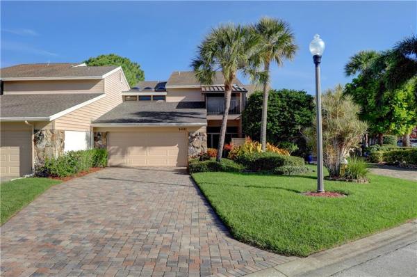 FAIRWAY VILLAS AT FEATHER SOUND