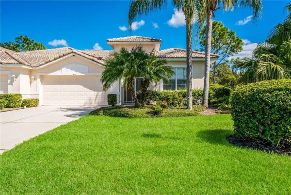 HERITAGE OAKS GOLF & COUNTRY CLUB