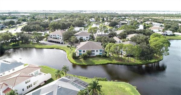 PERICO ISLAND CONDO FIRS