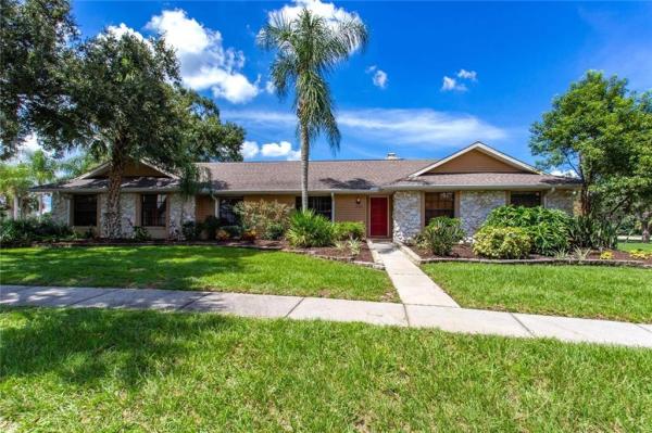 BUCKHORN GOLF CLUB ESTATES