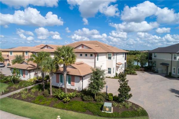 CLUBSIDE AT COUNTRY CLUB EAST PH I OR261