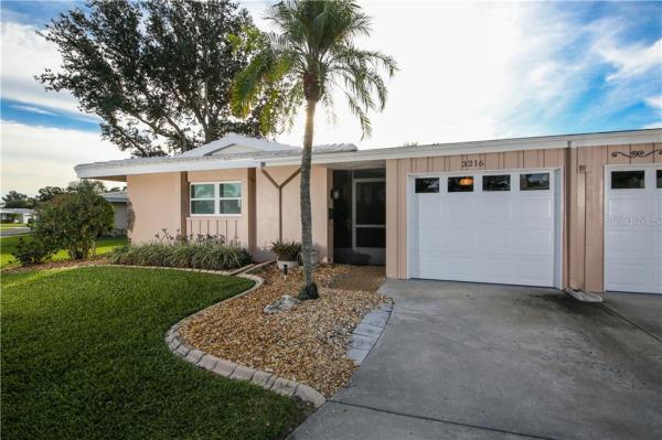 SOUTH GATE VILLAGE GREEN 07