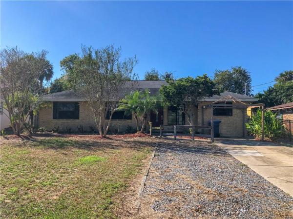 TAVARES LAKEWOOD PARK