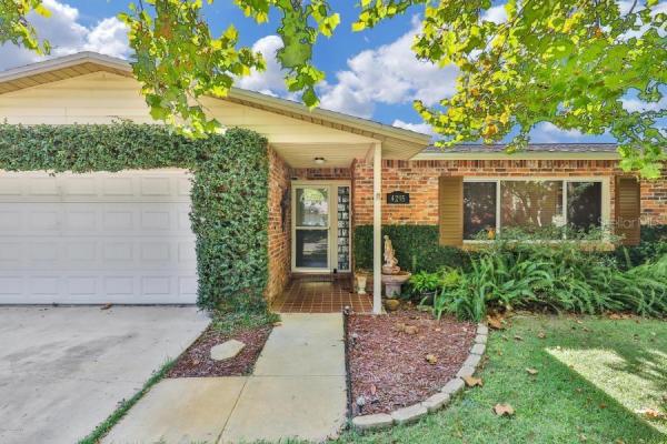 LANTERN PARK UNIT 04