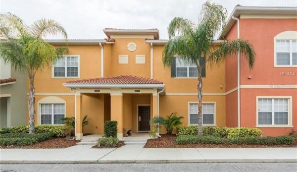 PARADISE PALMS RESIDENCE PH 1