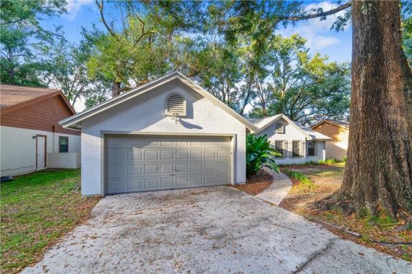 WOODLAND TERRACE AT COUNTRY CREEK