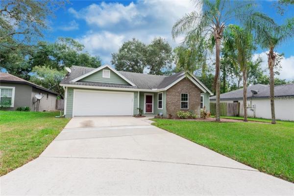 COUNTRY CREEK THE TRAILS AT