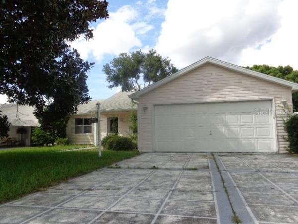 LADY LAKE ORANGE BLOSSOM GARDENS UNIT 13