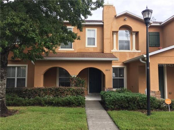 ST CHARLES PLACE PH 06