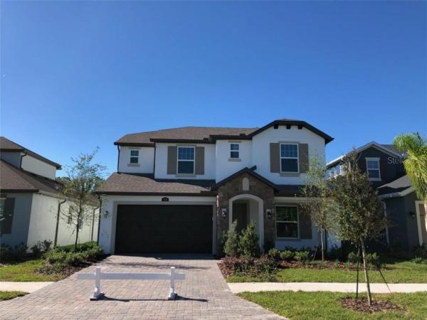 PROMENADE AT LAKE PARK