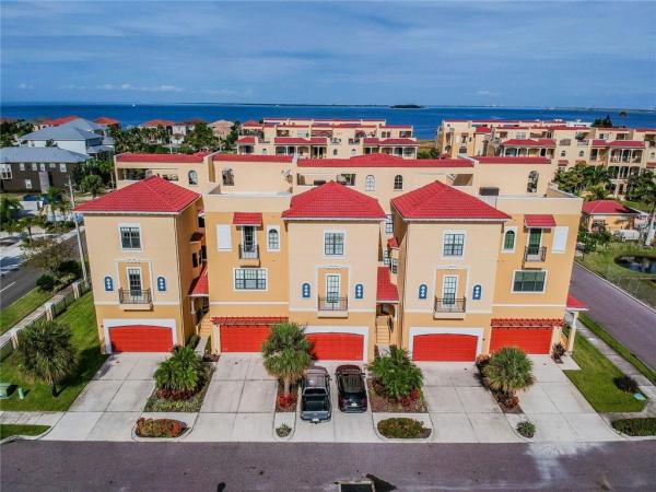 BRISA DEL MAR TWNHMS