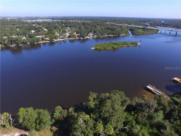 ALAFIA RIVER COUNTRY MEADOWS MINOR SUBDI