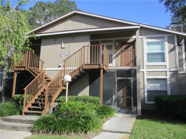 OAKS UNIT 04 A CONDO