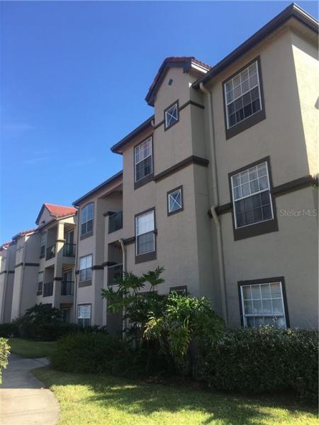 LAKEVIEW AT CALUSA TRACE