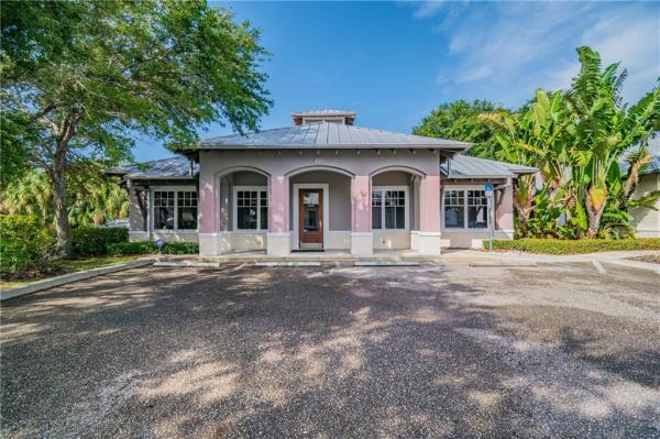OFFICES AT PONCE DE LEON