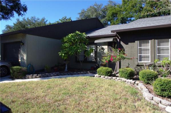 RAINTREE VILLAGE CONDO