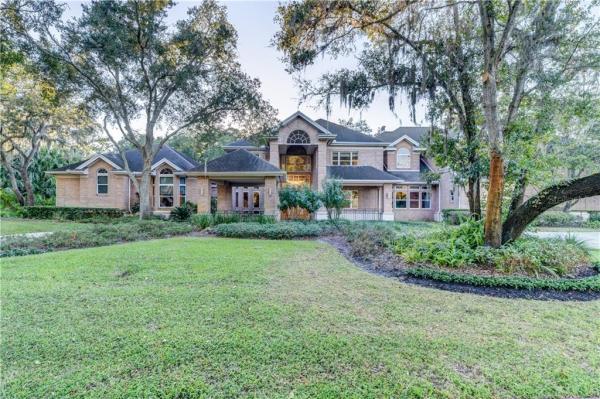 COACHMAN LAKES ESTATES