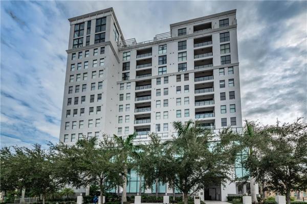 WALKER-WHITNEY PLAZA CONDO