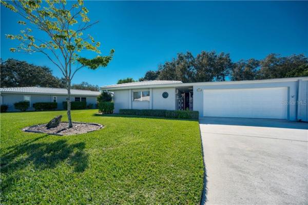 VILLAGE GREEN SEC 15